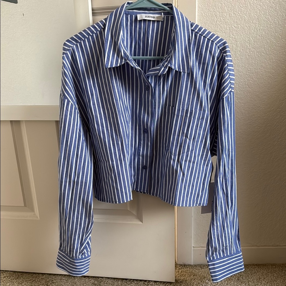 JUSTFAB Blue and White Striped Button-Up Shirt